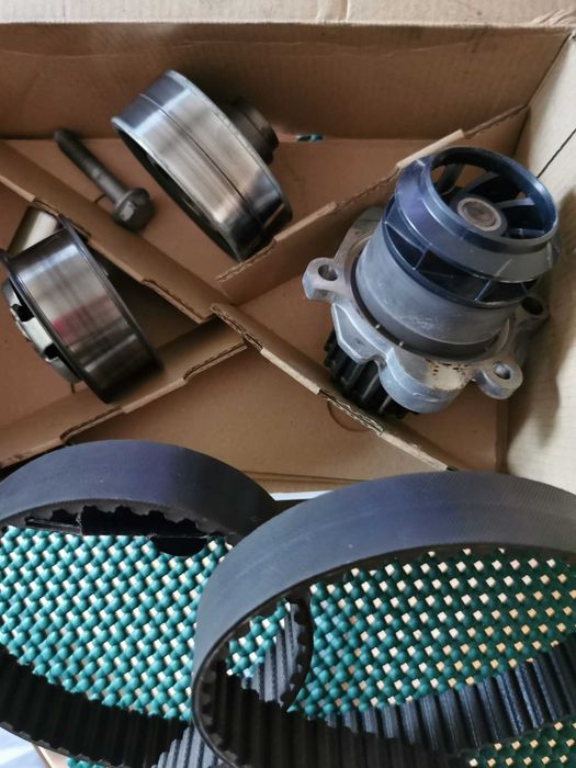 CT946K1 комплект ангренажен ремък Новo Continental