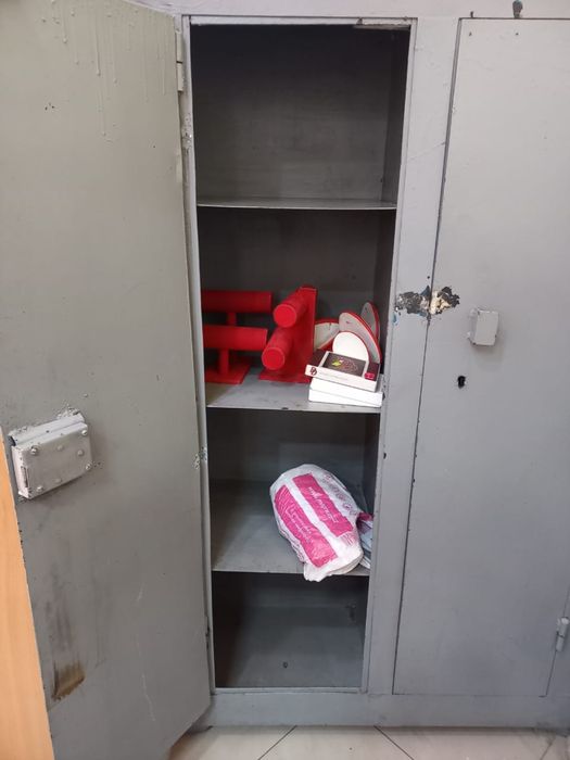 Продаю сейф