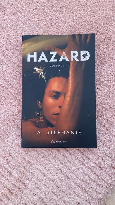 Hazard Volumul 1