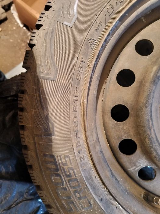 Продам резину с дисками