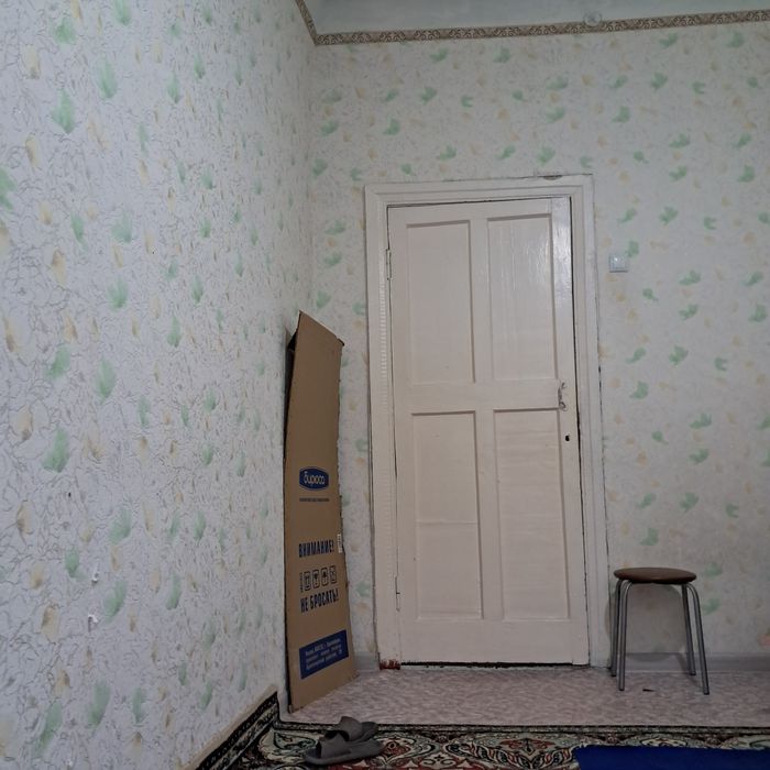 бесплатно комната одной женщине