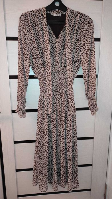 Платье женское стильное