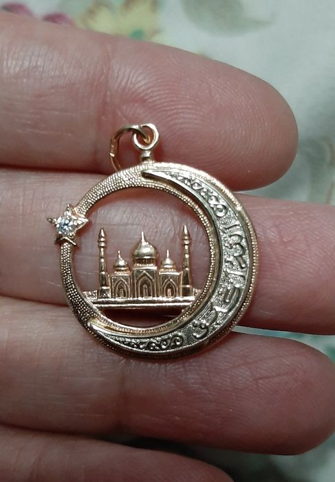 Золотая подвеска 585 проба Россия очень толстая хорошая 3.22 Грамма