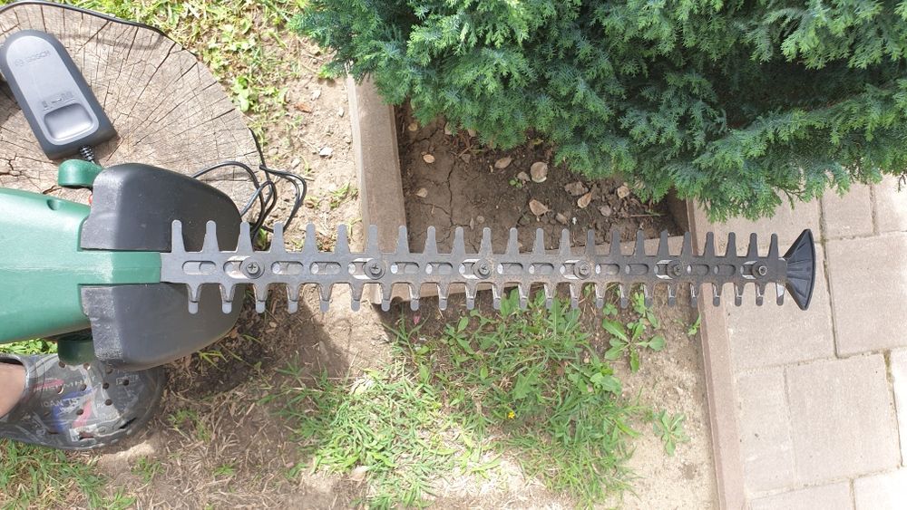 Foarfeca tuns gard viu Bosch Easy HedgeCut 18V-45