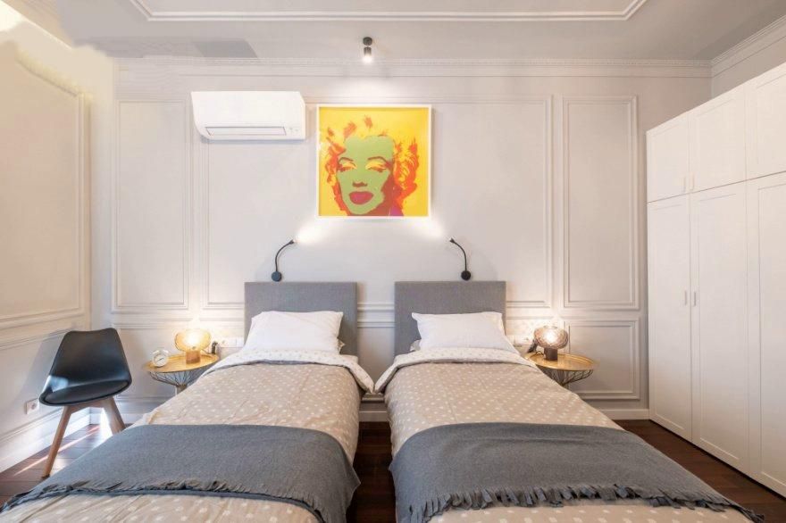 Дава се под наем Четиристаен апартамент в София, Център - 101 кв.м за 1600 € - Снимка #3