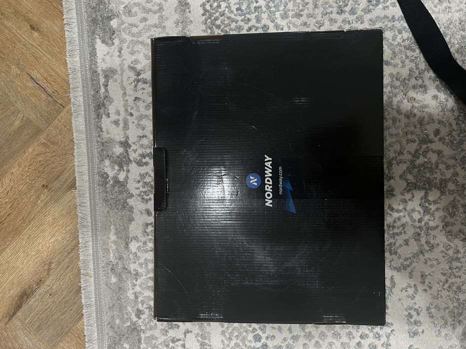 Мужские хоккейные коньки NORDWAY 300