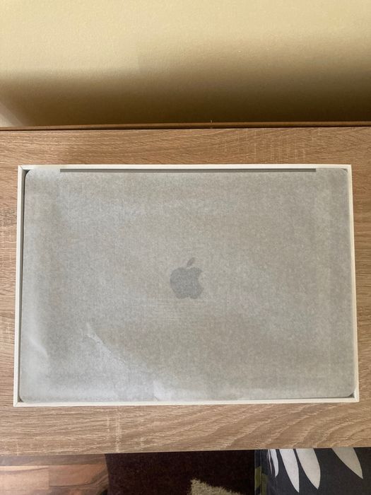 Macbook Air M1 2020 8GB RAM 256GB SSD