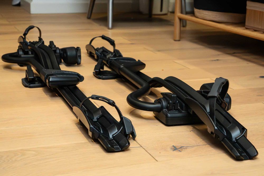2x Thule ProRide 598 Black OEM Volkswagen – suporți bicicletă plafon – stare ca nouă
