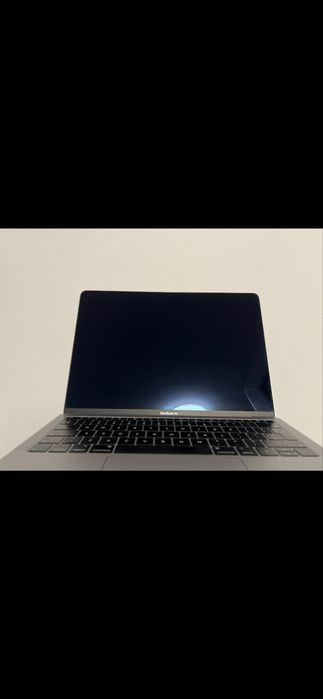 Macbook air 13inch