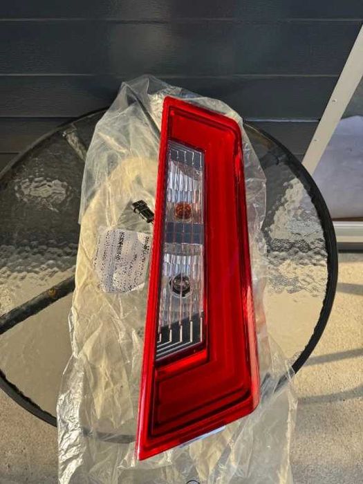 Предлагам ремонт на стопове кемпер Carthago