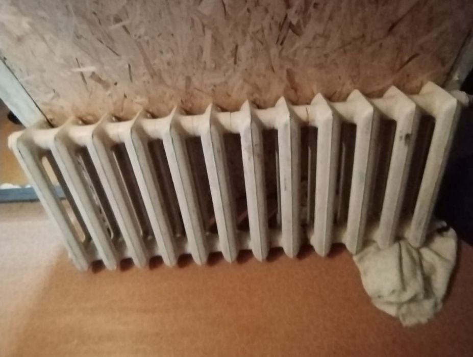 Батарея чугунная
