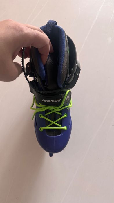 Продам коньки для мальчика