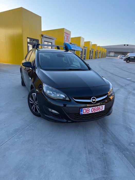 Opel astra j 1.7 cdti din 2014 euro 5 intretinut ,volan incalzit