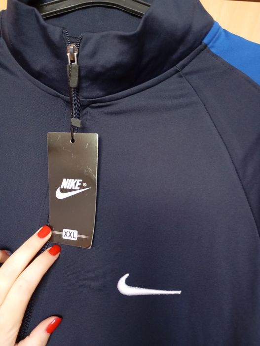 Дамски спортен екип /комплект /анцунг Nike/Найк XXL