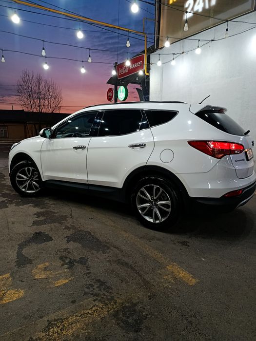 Hyundai Santafe 2014 yil
