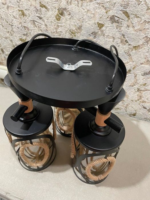 Продается люстра