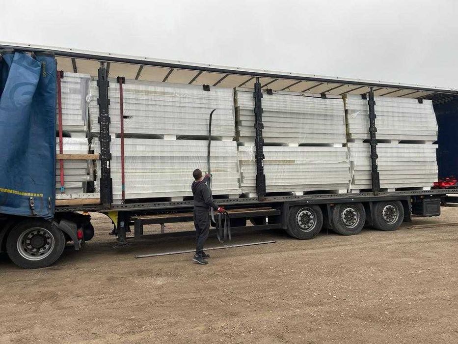 Panouri termoizolante tip sandwich depozit Aiud