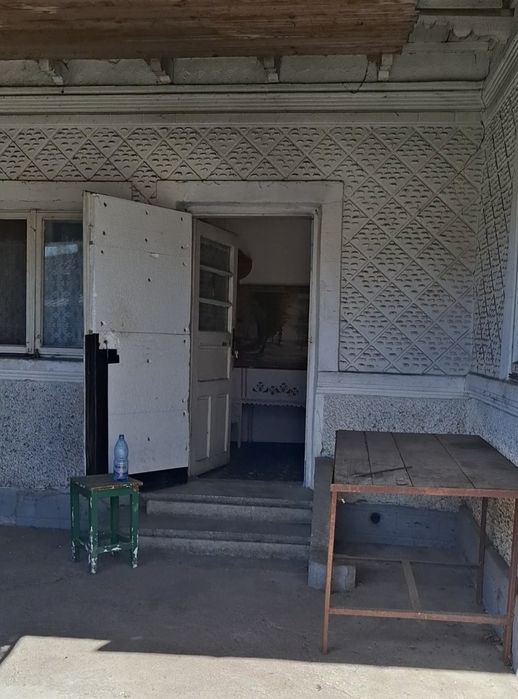 Vand casa si teren