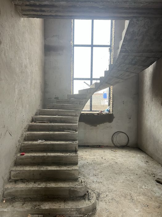 Лесница из бетон