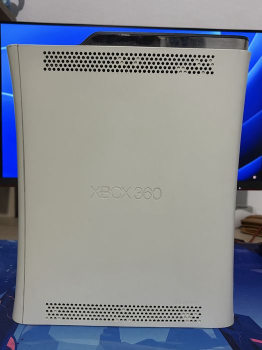 Xbox 360 + maneta originala