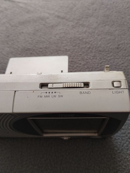 Radio Pll digital TCM  unde LW,MW,SW,FM