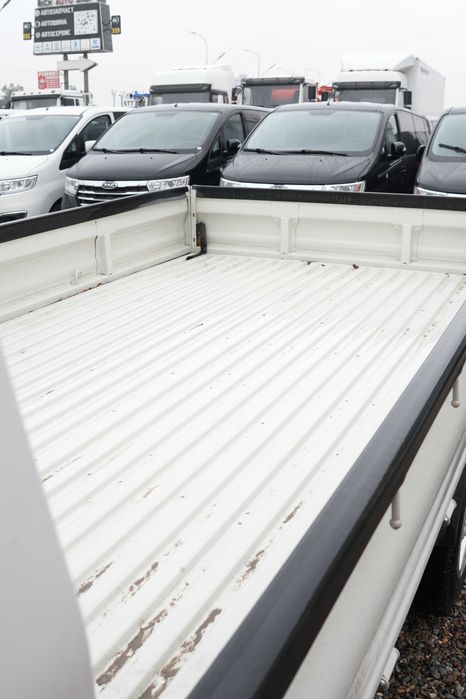 JAC X200 BORTOVOY zamonaviy va ishonchli tijorat