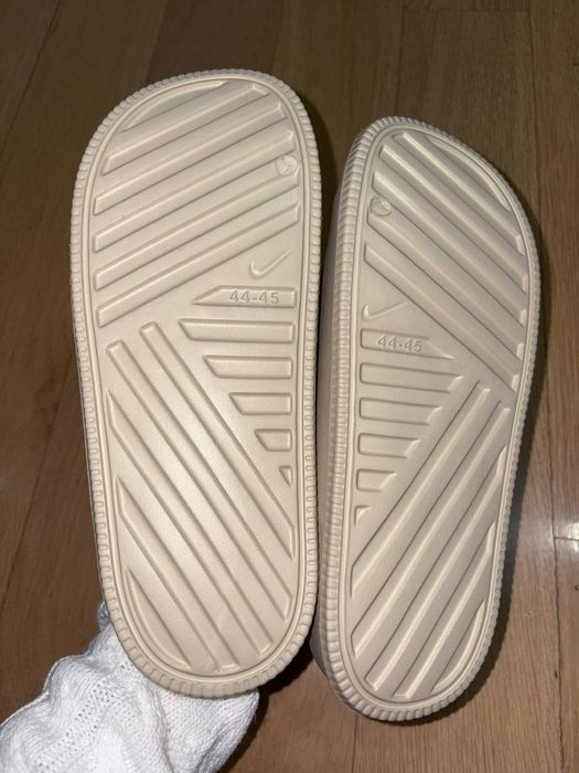 Papuci Nike 44-45 Noi Bej Crem