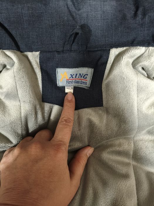 Продам детские куртки 3000 и 5000