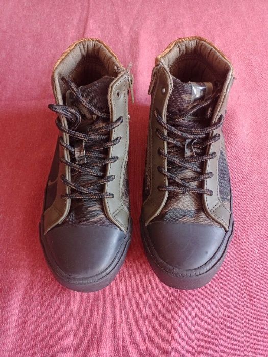 Детски обувки ZARA