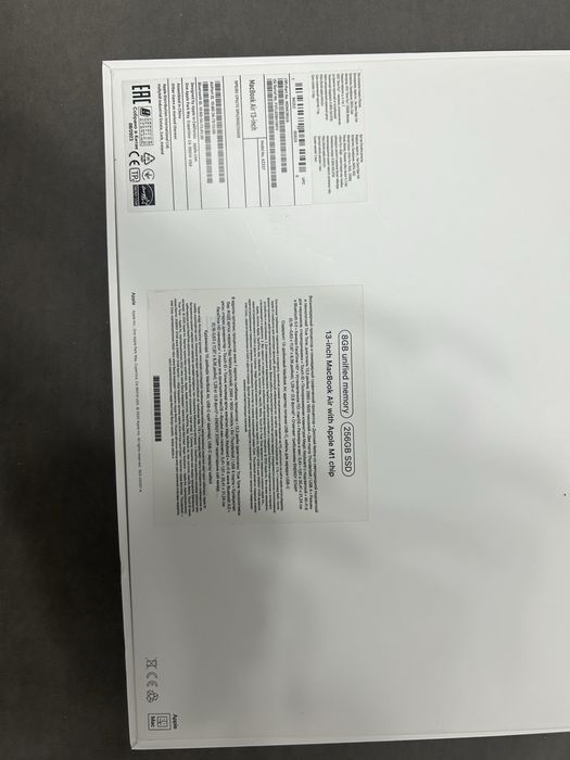 Продам Macbook air M1