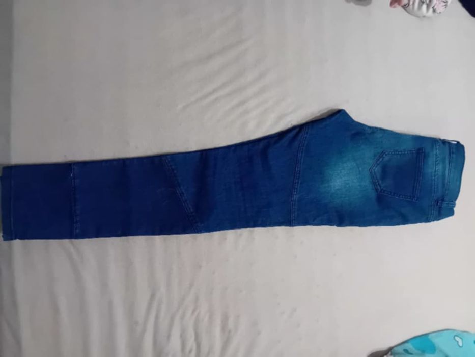 Blugi marime 44 dama