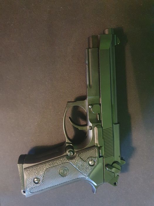 Beretta M9 BLOWBACK green gas