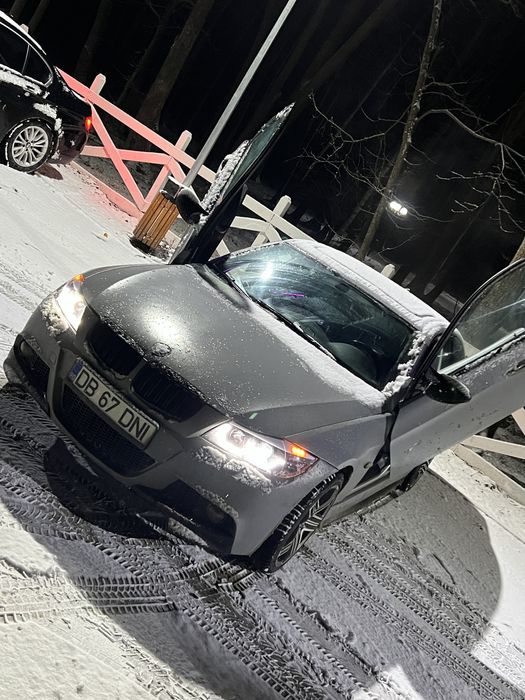 Vand bmw 320i benzina stare tehnica foarte buna