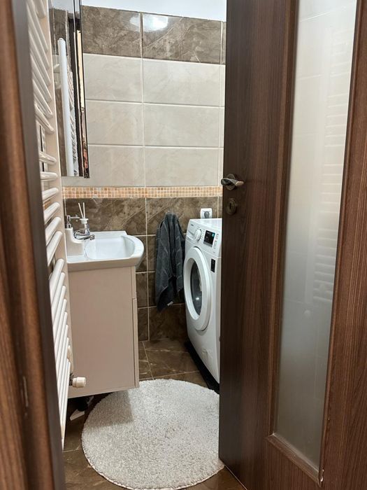 Apartament de inchiriat in centru orasului