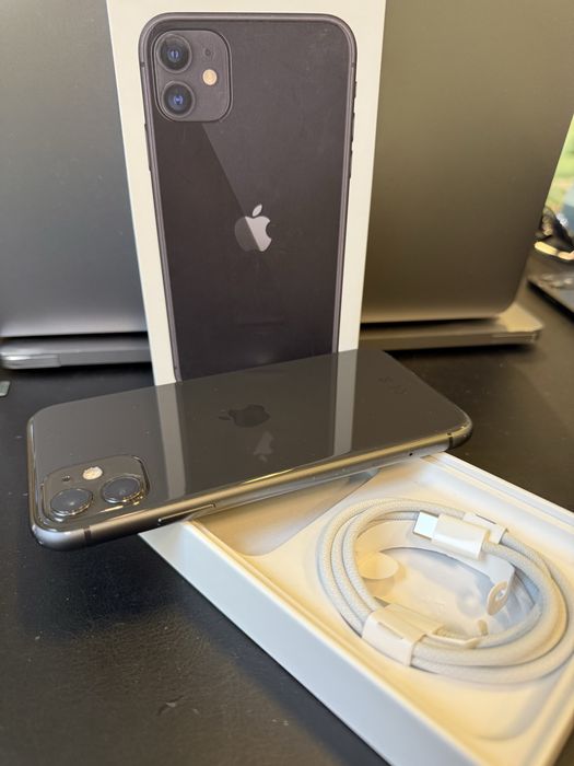 iPhone 11 128GB Продавам