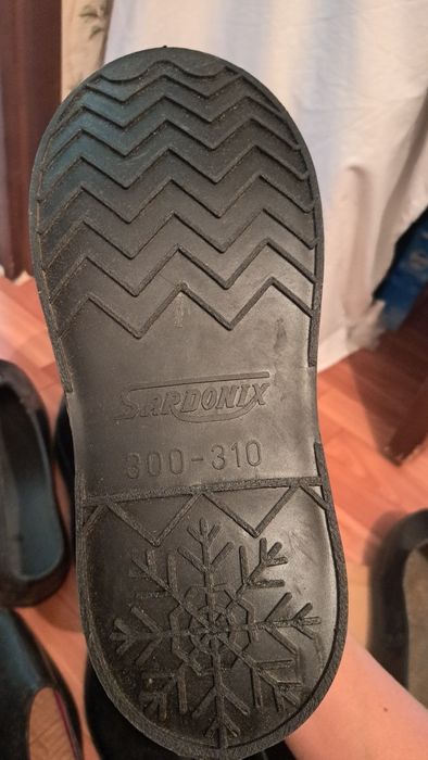 Галош всё за 10000тг