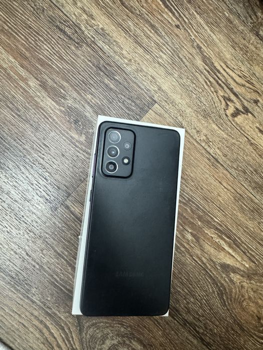 Samsung A52 продам