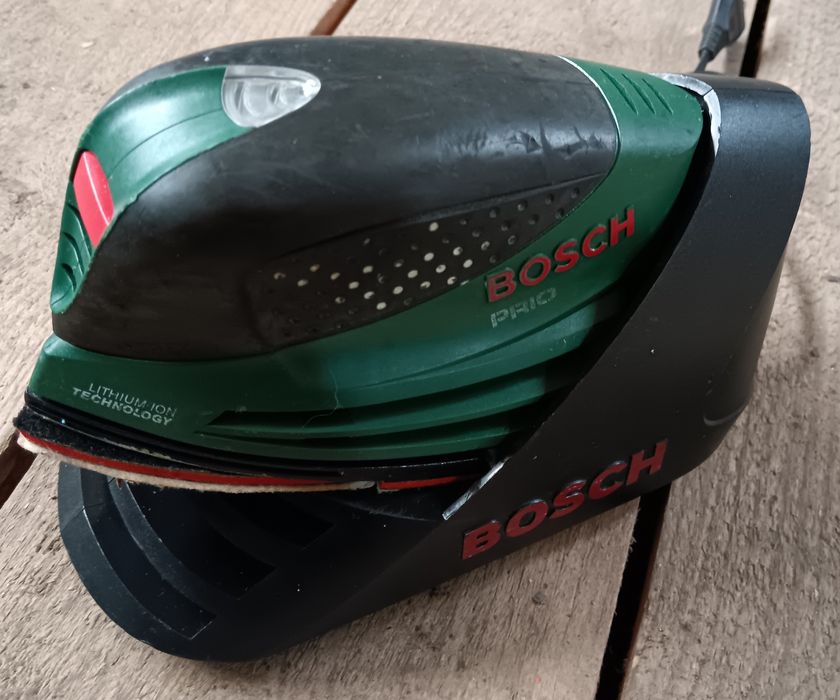 Șlefuitor BOSCH, acumulator și încărcător incluse