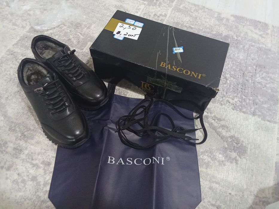 Кросовка кожанный