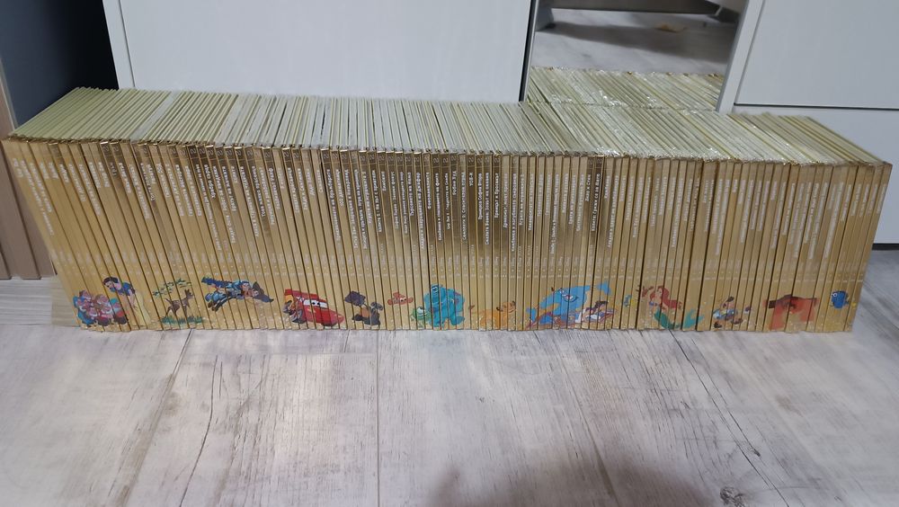 Колекция детски приказки на Дисни Пиксар