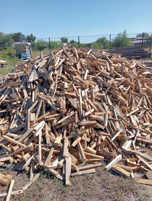 Отын  дрова сухие.