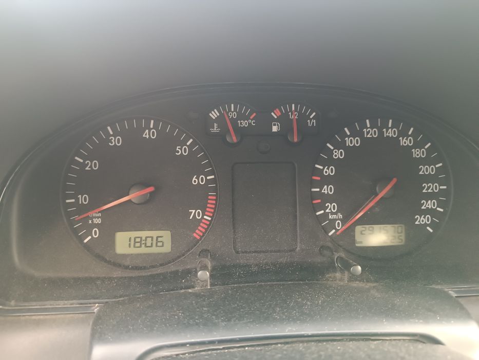 Пасат комби газ бензин Обслужен Винетка