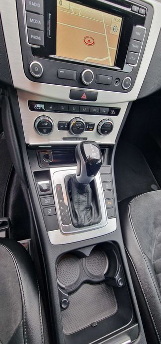 Volkswagen Passat Highline 2,0 TDI 177CP DSG BMT