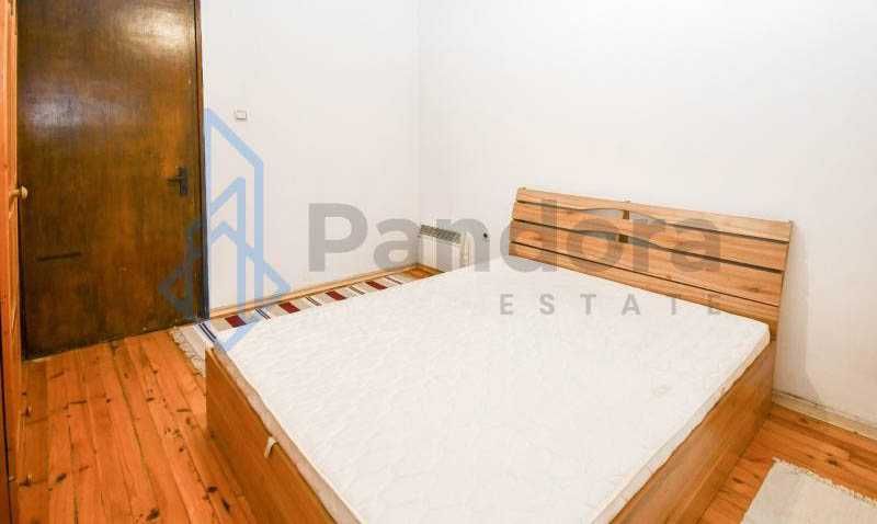 Дава се под наем Тристаен апартамент в София, Лозенец - 70 кв.м за 575 € - Снимка #1