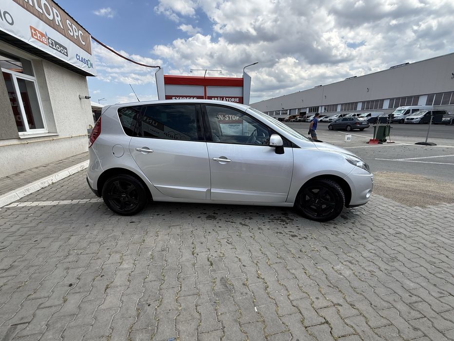 Renault Scenic 1.6dci 130cp 2011