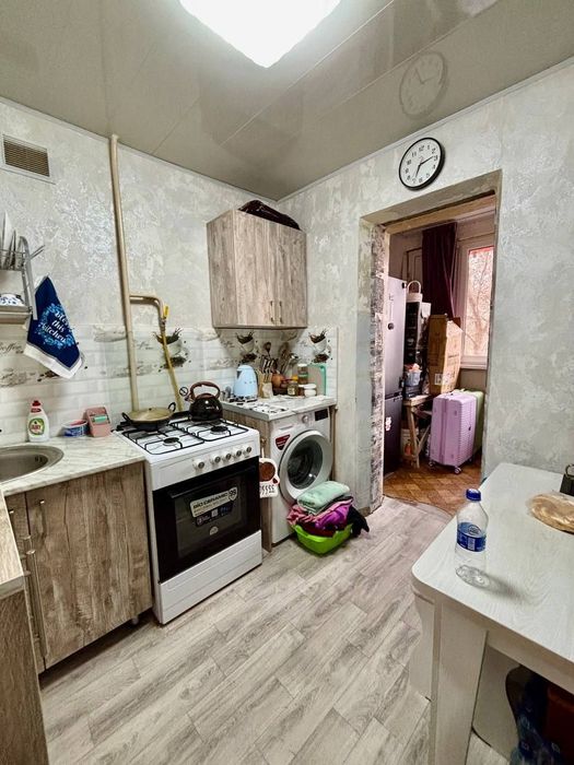 2/3/5 квартира площадью 55м.кв, кирпич, м.БИЙ