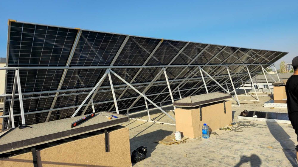 Quyosh batareyasi FES Солнечные батареи ФЭС