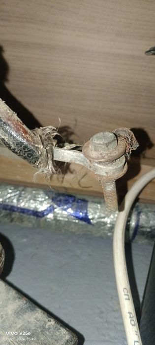 Svarka aparat sotiladi 700 ming ishlashi alo