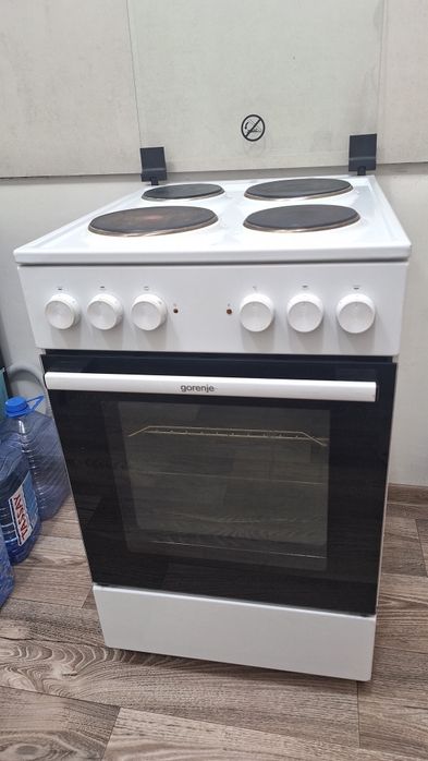 Продам электроплиту Gorenje