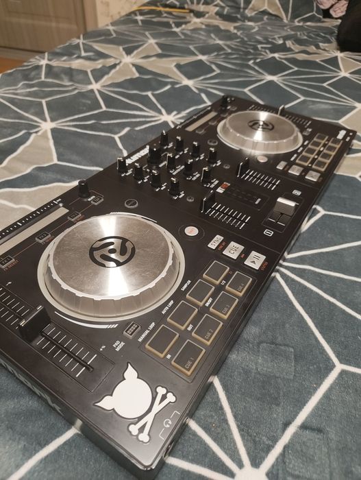 Numark mixtrack pro